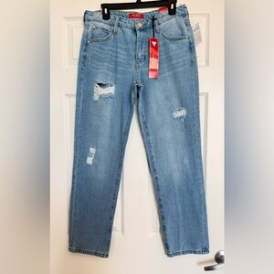 👖 Guess High Rise Straight Jeans – Vintage Distressed Denim
